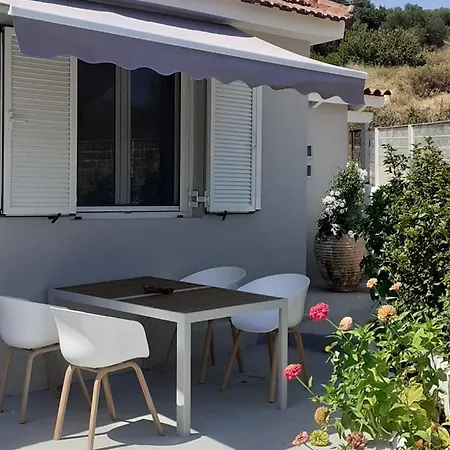 Modern By Constantinos *