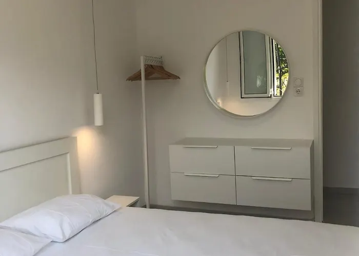 Landhuis Modern 10mins From The Agia Eirini