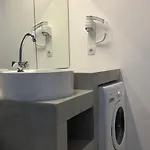 منزل ريفي Modern Apartment By Constantinos