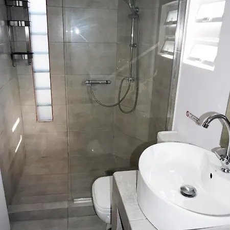 Modern By Constantinos