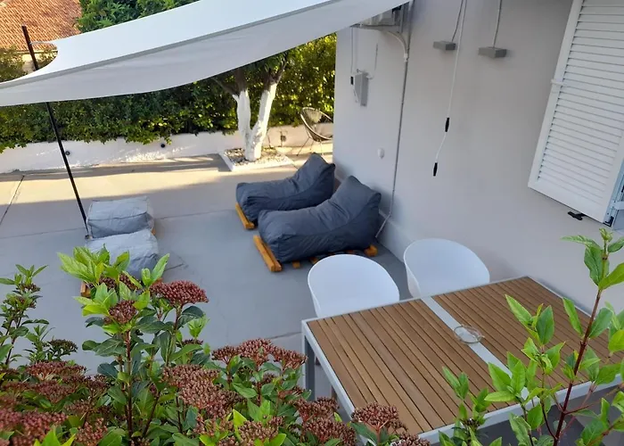 Modern 10mins From The Landhaus Agia Eirini